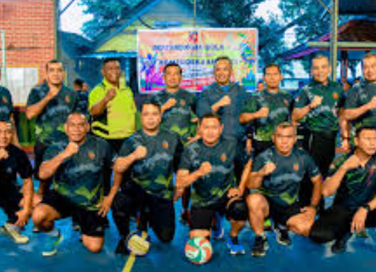 solidaritas-tinggi-tim-voli-bangun-kemenangan-besar