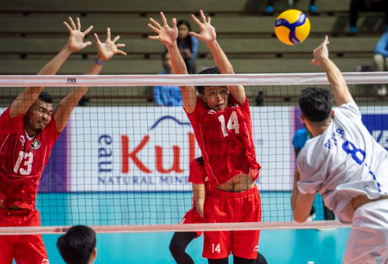 teknik-blocking-individu-voli-untuk-menahan-smash-keras