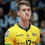 max-holt-umumkan-pensiun-dari-voli-internasional
