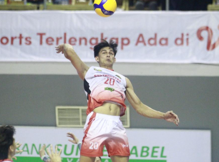 tips-latihan-bola-voli-yang-dipakai-5-pemain-elite