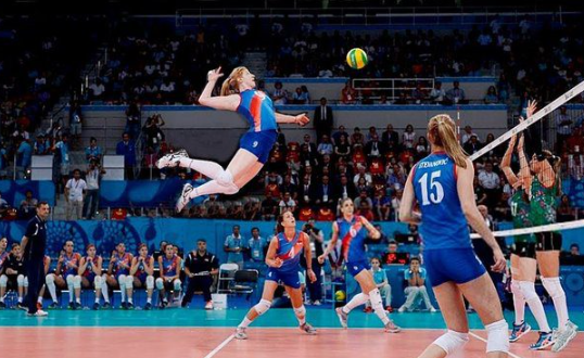 cara-melatih-power-smash-dalam-olahraga-voli