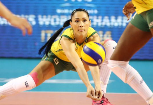 latihan-pukulan-voli-untuk-pemula-hingga-mahir