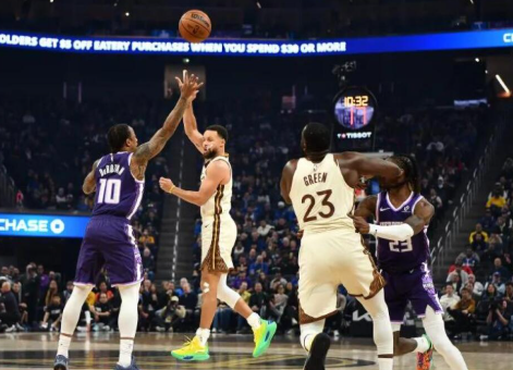 Sorotan Pemain Bola Basket Dengan Poin Tertinggi Musim Ini